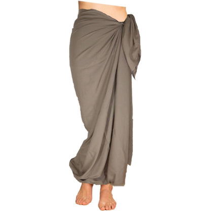 Strandtuch-Pareo-Sarong in Khaki, klassisch und elegant, perfekt für Strandurlaube und Sommerausflüge.