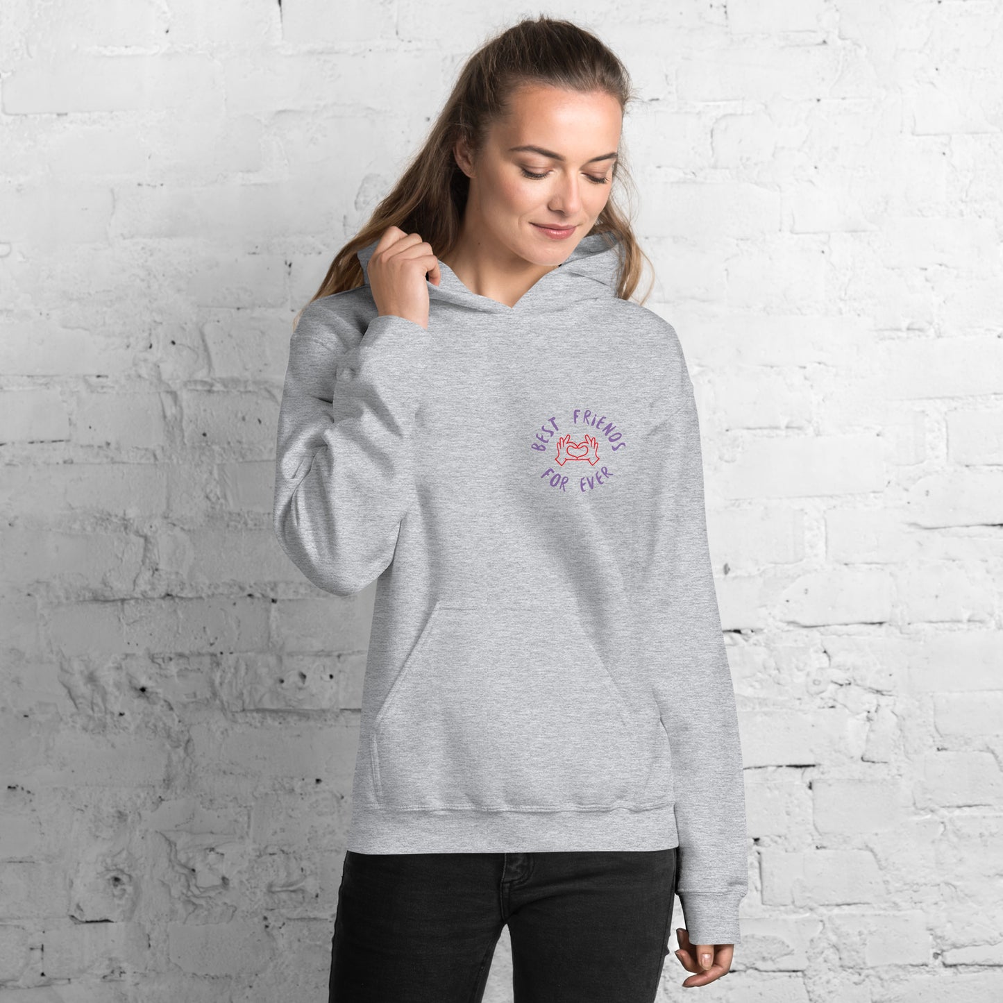 Sweat à capuche féminin et confortable avec des motifs uniques de signes de main